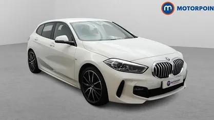 Used BMW 118 M Sport 140 HP (102 kW) 2020 White Hatchback