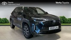 Used 2022 Toyota Yaris Hybrid Design SUV | £19,438 (Fair price)