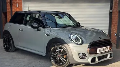 Used Mini Cooper Hatch 136 HP (100 kW) 2018 Grey Hatchback