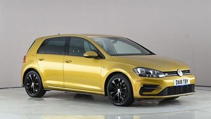 Second-hand VW Golf VII R-line 150 CP (110 kW) 2018 Galben Hatchback