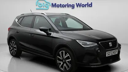 Usado Seat Arona FR 110 HP (80 kW) 2022 Preto SUV