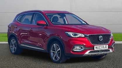 Usado MG HS Excite 162 CV (119 kW) 2023 Rojo SUV