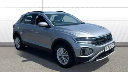 Used VW T-Roc Life 110 HP (80 kW) 2023 Silver SUV