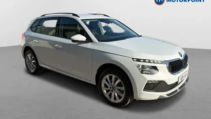 Käytetty Skoda Kamiq SE 95 HP (69 kW) 2025 Valkoinen Katumaasturi