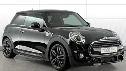 Used Mini Cooper Hatch 136 HP (100 kW) 2018 Black Hatchback