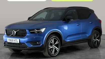Used Volvo XC40 R-Design 156 HP (114 kW) 2018 Blue SUV