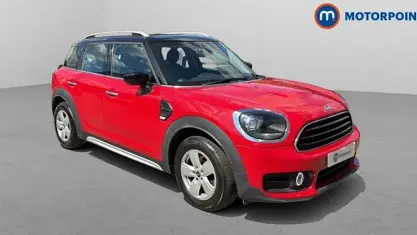 Used Mini Cooper Countryman Classic 136 HP (100 kW) 2019 Red SUV