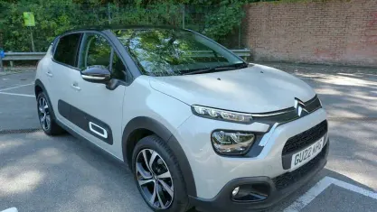 Used Citroën C3 PureTech 110 HP (80 kW) 2022 Beige Hatchback