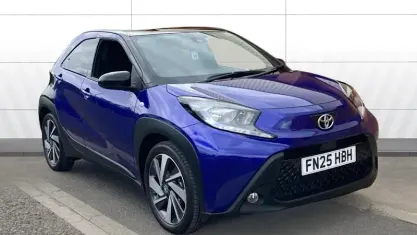 Used Toyota Aygo X 72 HP (52 kW) 2025 Blue SUV