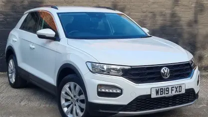 Used VW T-Roc SE 150 HP (110 kW) 2019 Silver SUV