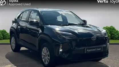 Used Toyota Yaris Cross 116 HP (85 kW) 2023 Black SUV