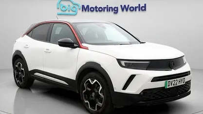 Used Vauxhall Mokka SRi 100 kW (136 HP) 2022 White SUV