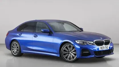 Used BMW 318 M Sport 156 HP (114 kW) 2021 Blue Sedan