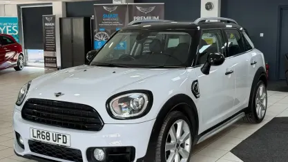 Used Mini Cooper S 192 HP (141 kW) 2018 White Hatchback