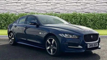 Used Jaguar XE R-Sport 179 HP (131 kW) 2019 Sedan