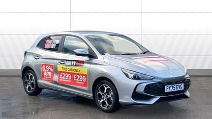 Usado MG MG3 Trophy 194 HP (142 kW) 2025 Prateado Citadino