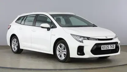 Usata Suzuki Swace 140 CV (102 kW) 2024 Bianco Station wagon