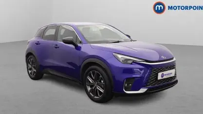 Usado Lexus LBX 136 HP (100 kW) 2026 SUV