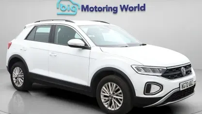 Usado VW T-Roc Life 110 HP (80 kW) 2024 SUV