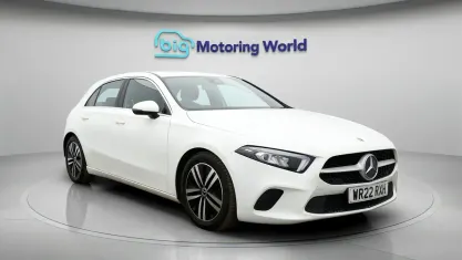 Used Mercedes A180 136 HP (100 kW) 2021 White Hatchback