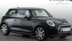 Black Used 2022 Mini Cooper Exclusive Hatchback | £17,928 (Fair price)