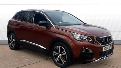 Begagnad Peugeot 3008 Allure 131 HK (96 kW) 2020 SUV
