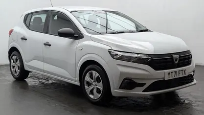 Used Dacia Sandero Essentiel 67 HP (49 kW) 2021 Hatchback