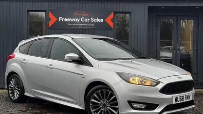 Used Ford Focus ST-Line 140 HP (102 kW) 2017 Hatchback