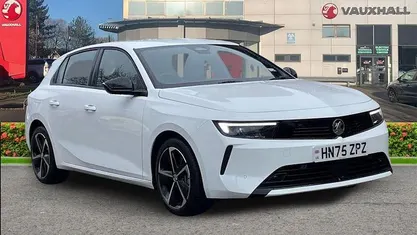 New Vauxhall Astra 131 HP (96 kW) 2025 Black Hatchback