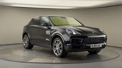 Used Porsche Cayenne E-Hybrid Coupe 462 HP (339 kW) 2022 Coupe
