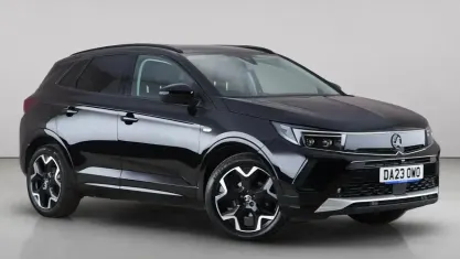 Used Vauxhall Grandland X Ultimate 131 HP (96 kW) 2023 Black SUV