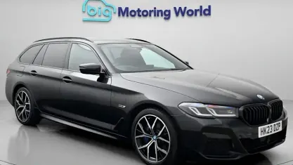 Begagnad BMW 530e M Sport 292 HK (214 kW) 2023 Svart Kombi