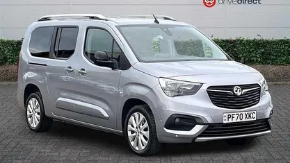 Used Vauxhall Combo Elite 131 HP (96 kW) 2021 Grey MPV