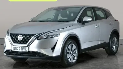 Used Nissan Qashqai Visia 140 HP (102 kW) 2022 Silver SUV