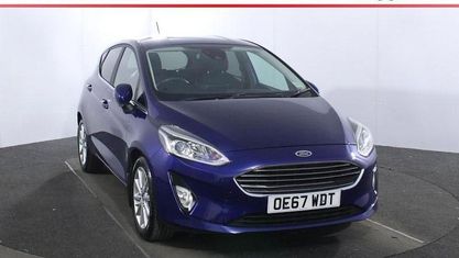 Begagnad Ford Fiesta Titanium 125 HK (91 kW) 2020 Halvkombi