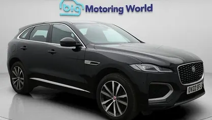 Second-hand Jaguar F-Pace R-Dynamic 404 CP (297 kW) 2022 Negru SUV