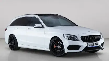 Used Mercedes C220 AMG Line Premium 170 HP (125 kW) 2016 White Estate