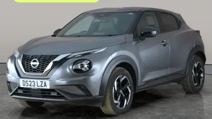 Second-hand Nissan Juke N-Connecta 114 CP (83 kW) 2023 Gri SUV