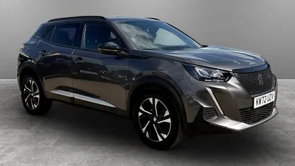 Begagnad Peugeot 2008 Allure+ 131 HK (96 kW) 2023 SUV