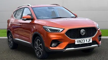 Used MG ZS Exclusive 111 HP (81 kW) 2023 Orange SUV