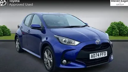 Used Toyota Yaris 116 HP (85 kW) 2025 Blue Hatchback