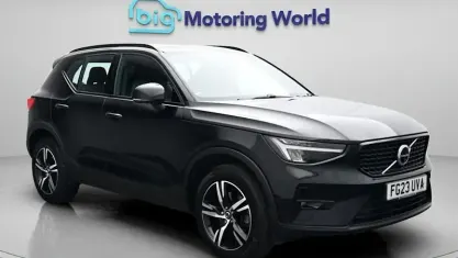 Used Volvo XC40 Plus 197 HP (144 kW) 2022 Black SUV