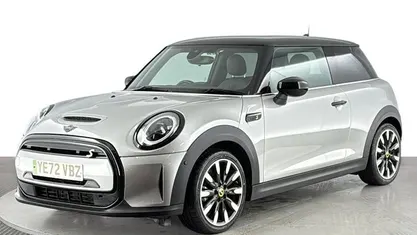 Used 2023 Mini Cooper Level 3 Hatchback | £15,620 (Fair price)