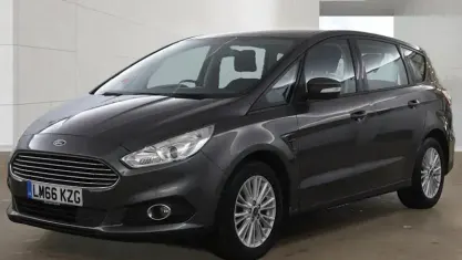 Used Ford S-MAX Zetec 150 HP (110 kW) 2018 MPV