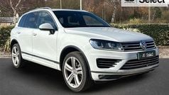 Used 2017 VW Touareg R-line Plus SUV | £18,490 (Fair price)