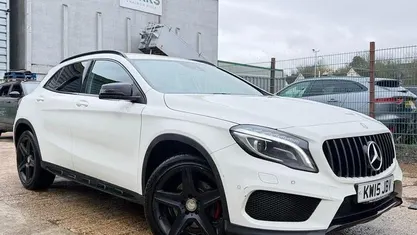 Used Mercedes GLA220 AMG line 170 HP (125 kW) 2015 White SUV