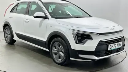 Used Kia Niro 141 HP (103 kW) 2023 White SUV