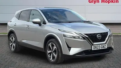 Used Nissan Qashqai N-Connecta 140 HP (102 kW) 2023 Silver SUV