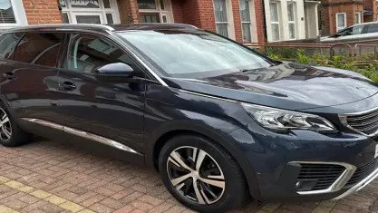 Używany Peugeot 5008 Allure 165 KM (121 kW) 2018 Niebieski SUV