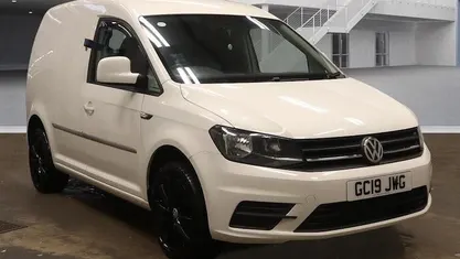 Used VW Caddy Trendline 102 HP (75 kW) 2019 White MPV